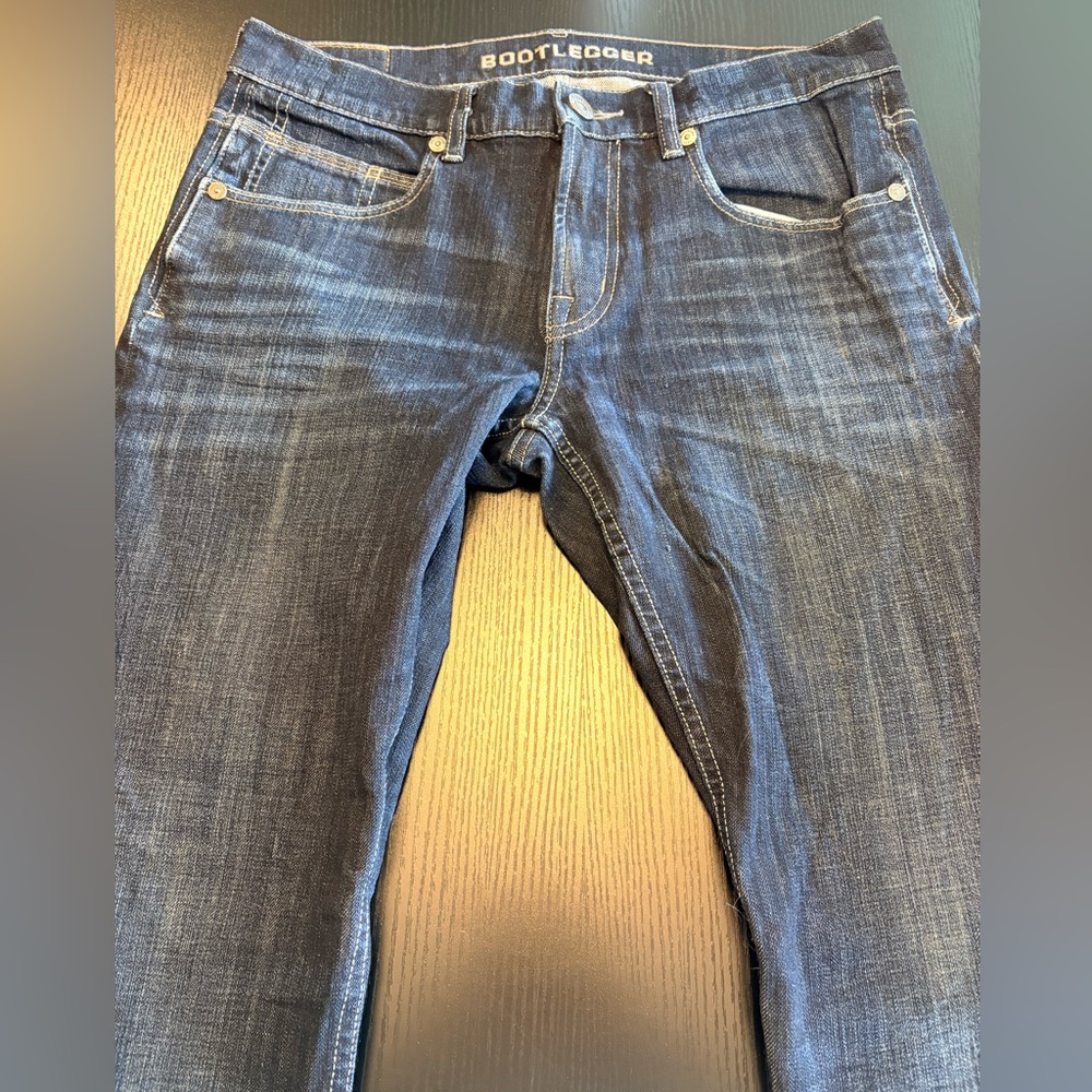 Bootleggers Men’s Dark Blue Slim Straight-Leg Jeans- Size 32 W 32 L
